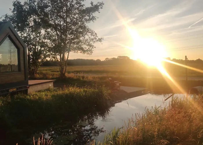 Lodge Tinyhouse Ochtendgloren Haastrecht